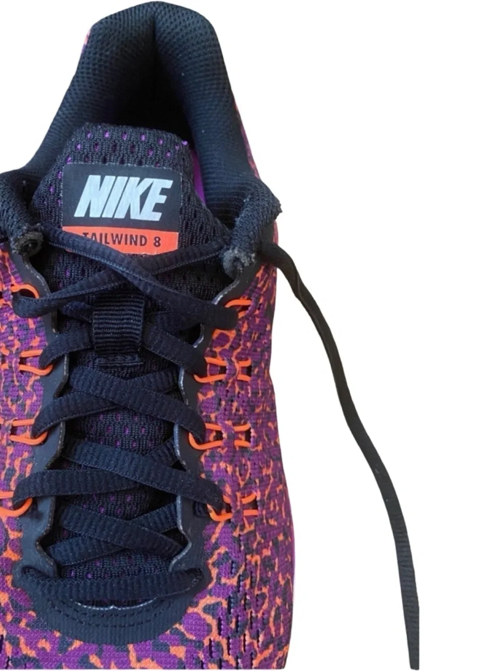 Nike Air Max Tailwind 8 Women’s Running Shoes Purple Orange Black Size 7